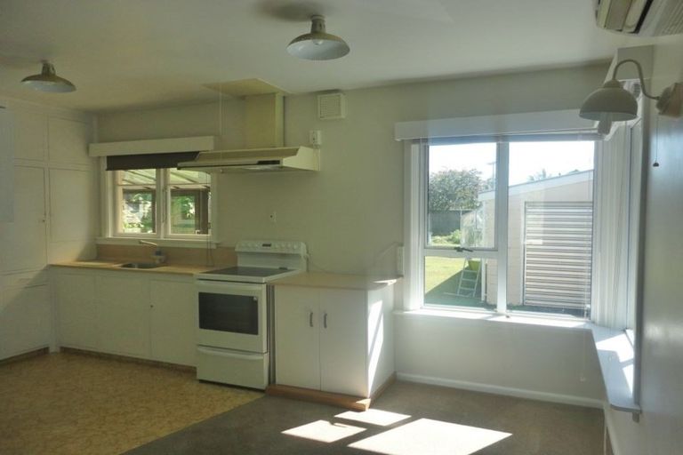 Photo of property in 144 Maidstone Road, Ilam, Christchurch, 8041