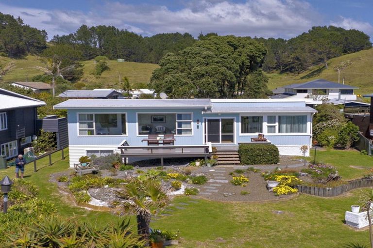 Photo of property in 285a Pohutukawa Avenue, Ohope, 3121