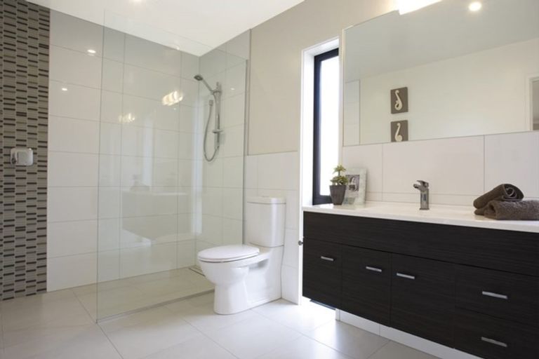 Photo of property in 50 William Andrew Road, Pukekohe, 2120