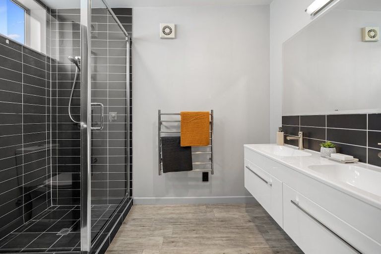 Photo of property in 118 Edgecumbe Road, Tauranga South, Tauranga, 3112