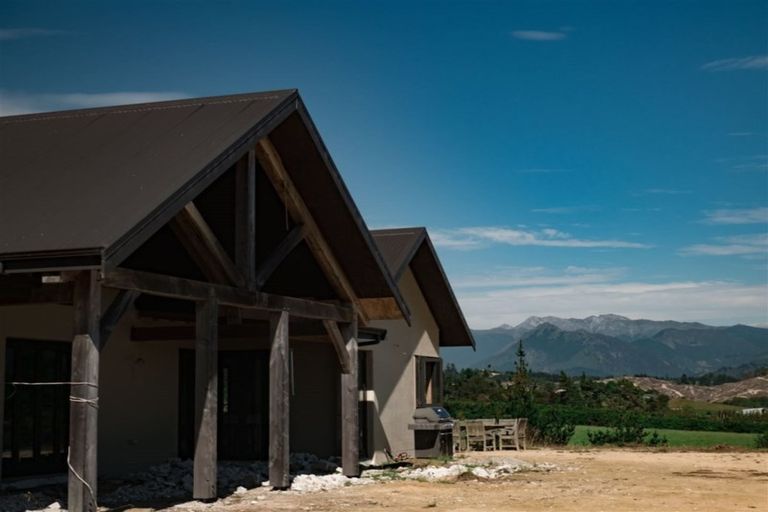 Photo of property in 391 Waiwhero Road, Ngatimoti, Upper Moutere, 7175