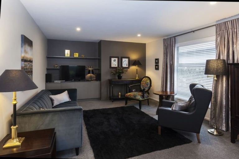 Photo of property in 80 Tomes Road, St Albans, Christchurch, 8052