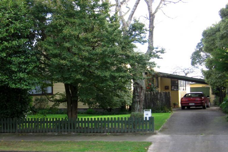 Photo of property in 15 Buick Crescent, Awapuni, Palmerston North, 4412