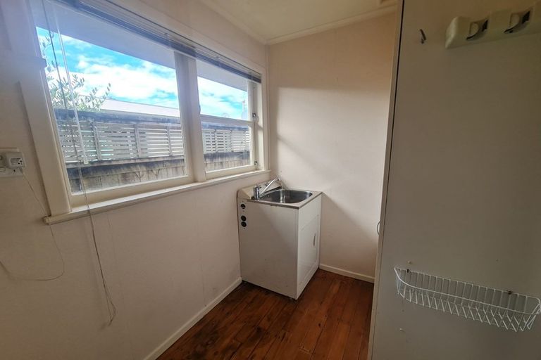 Photo of property in 65a Queen Road, Bellevue, Tauranga, 3110