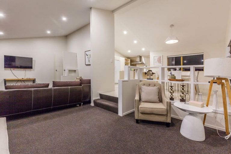 Photo of property in 112 Sartors Avenue, Browns Bay, Auckland, 0630