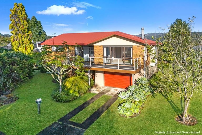Photo of property in 17 Kauri Place, Tairua, 3508