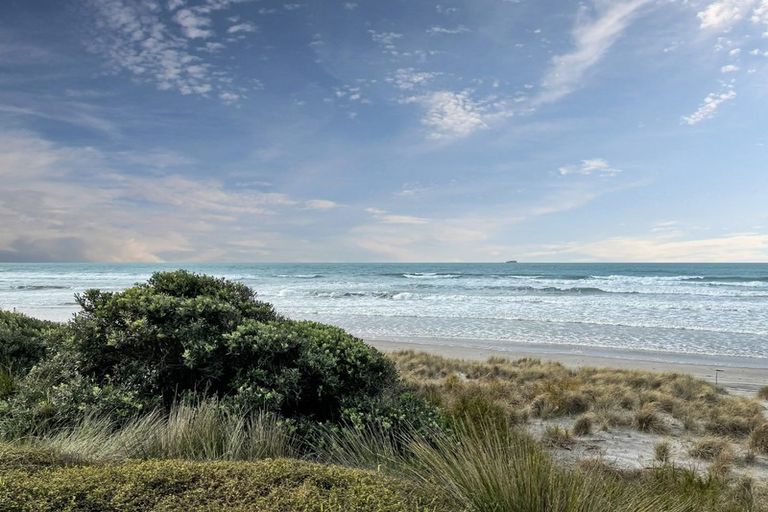 Photo of property in 560 Pukehina Parade, Pukehina, 3189