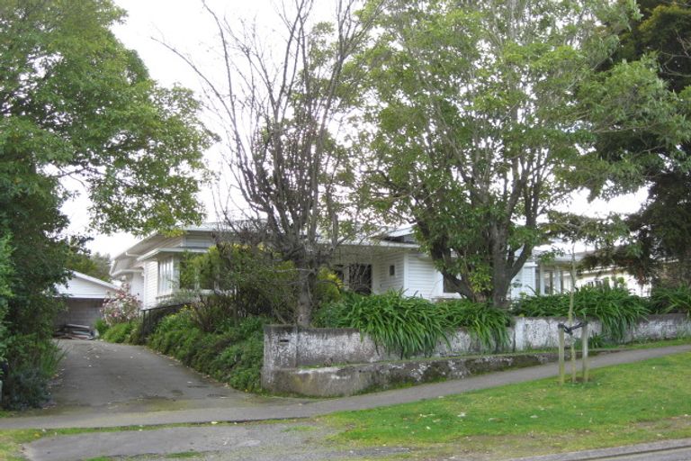 Photo of property in 7 Gillean Street, Havelock North, 4130