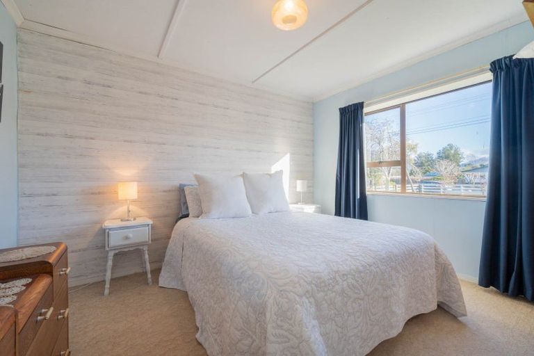 Photo of property in 20 Matai Street, Te Anau, 9600