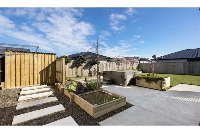 Photo of property in 18 Spalling Road, Halswell, Christchurch, 8025