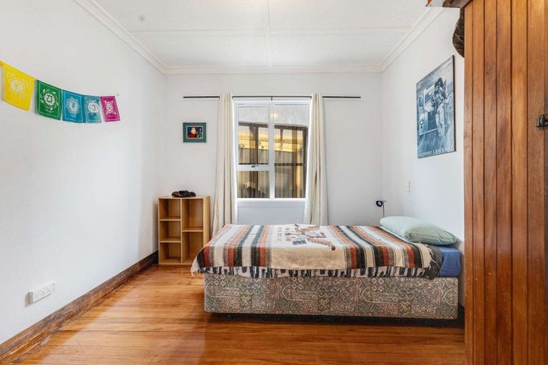 Photo of property in 466 Saint Aubyn Street, Moturoa, New Plymouth, 4310