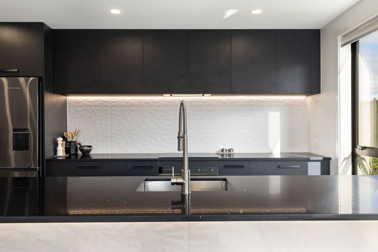 Photo of property in 62 Freedom Drive, Kelvin Grove, Palmerston North, 4414
