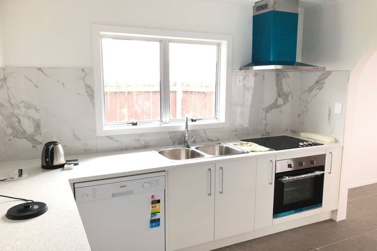 Photo of property in 2/31 Aberfeldy Avenue, Highland Park, Auckland, 2010