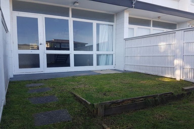 Photo of property in 4/66 Golf Road, Mount Maunganui, 3116