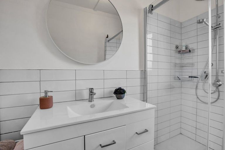 Photo of property in 187 Brooklands Road, Vogeltown, New Plymouth, 4310