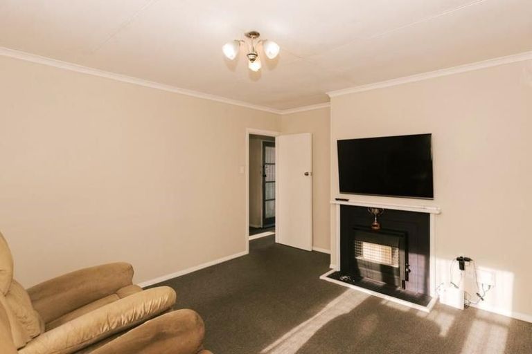 Photo of property in 3 Newbury Street, Awapuni, Palmerston North, 4412
