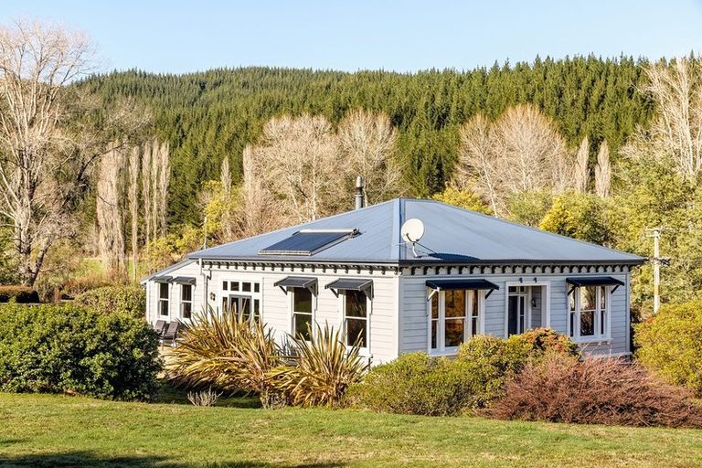 Photo of property in 860 Motueka River West Bank Road, Motueka Valley, Motueka, 7196