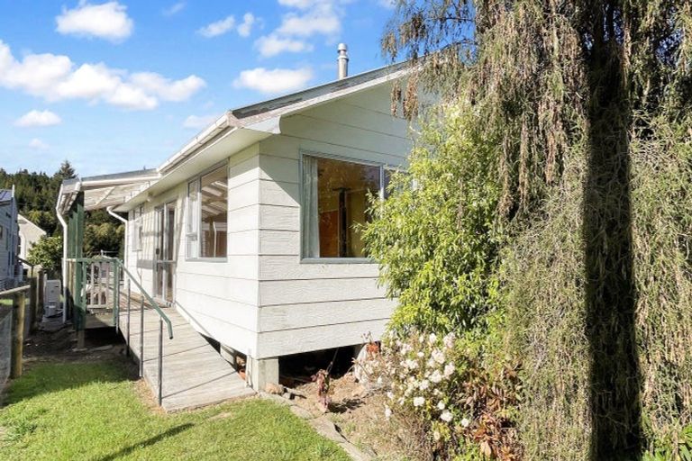 Photo of property in 12 Tay Street, Naseby, 9396