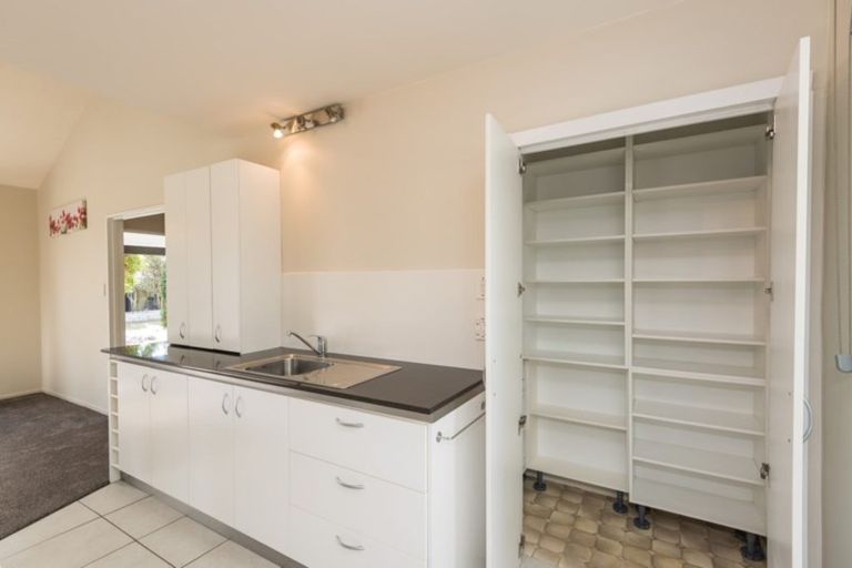 Photo of property in 7 Valecrest Avenue, Parklands, Christchurch, 8083