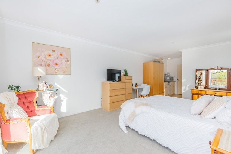 Photo of property in 164ax Harbour Village Drive, Gulf Harbour, Whangaparaoa, 0930