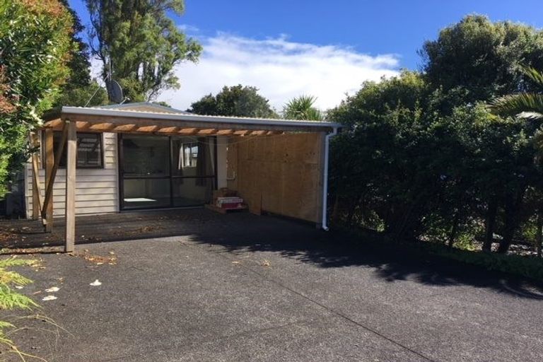 Photo of property in 29 Rautawhiri Road, Helensville, 0800