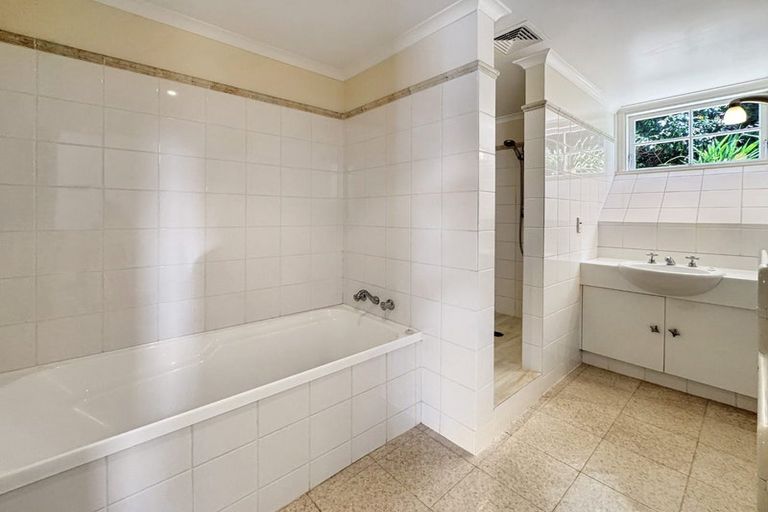 Photo of property in 212 Cockayne Road, Ngaio, Wellington, 6035