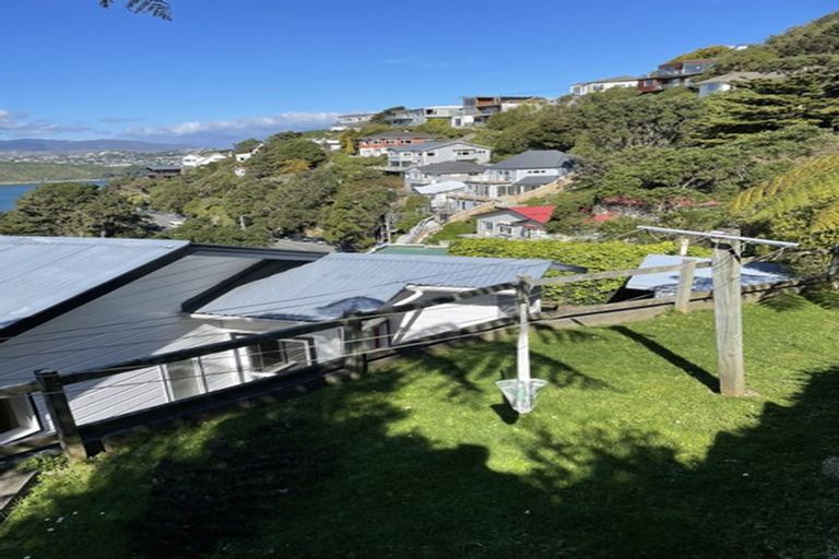 Photo of property in 106 Grafton Road, Roseneath, Wellington, 6011