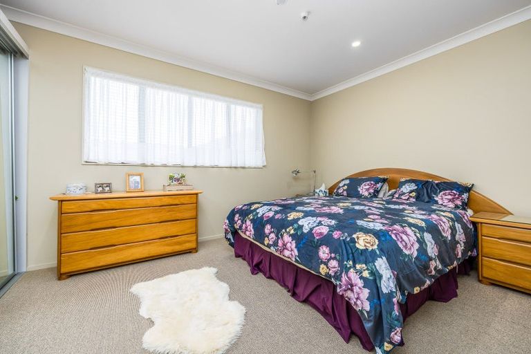 Photo of property in 8/128 Stancombe Road, Flat Bush, Auckland, 2016