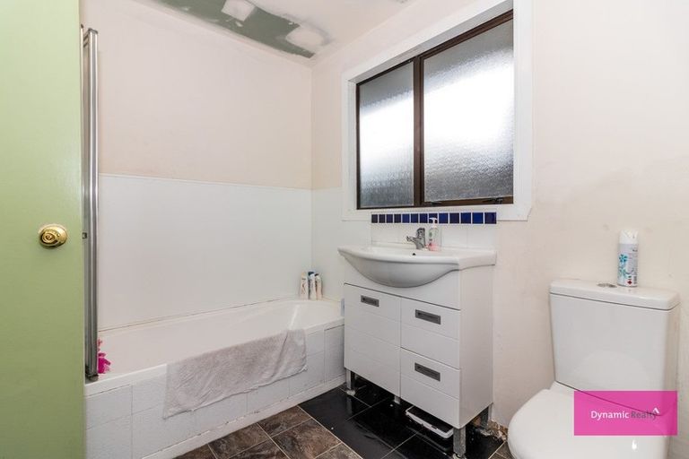 Photo of property in 2/56 Hay Street, Bromley, Christchurch, 8062