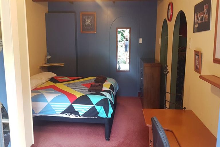 Photo of property in 10 Miro Crescent, Halfmoon Bay / Oban, Stewart Island, 9818