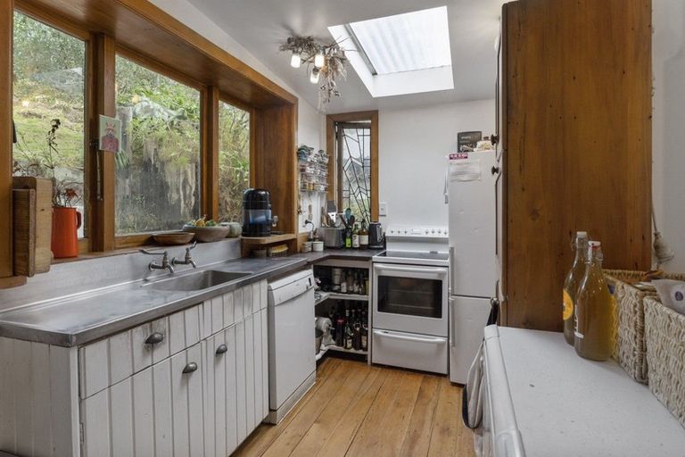 Photo of property in 29 Tennis Court Road, Raumati South, Paraparaumu, 5032