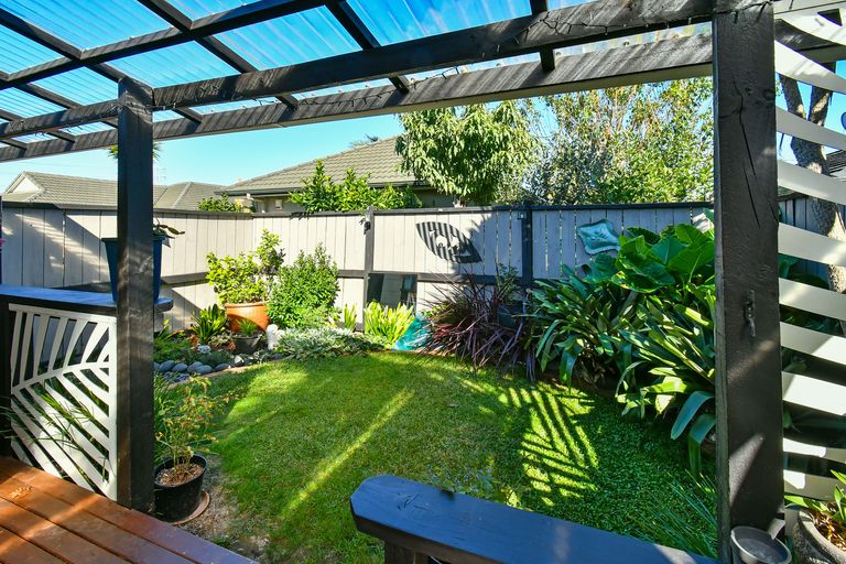 Photo of property in 62 Taka Street, Takanini, 2112