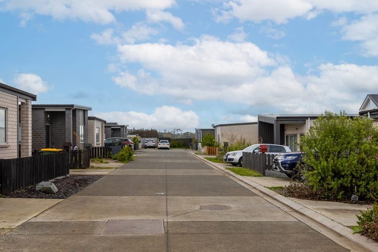 Photo of property in 15 Heri Lane, Westgate, Auckland, 0814