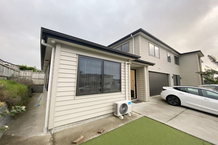 Photo of property in 17 Greenan Drive, Flat Bush, Auckland, 2019