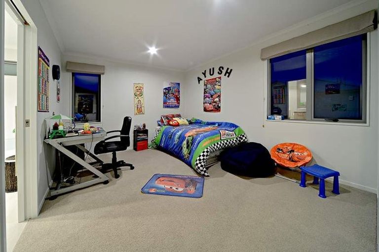 Photo of property in 20 Lane Cameron Place, Flat Bush, Auckland, 2019