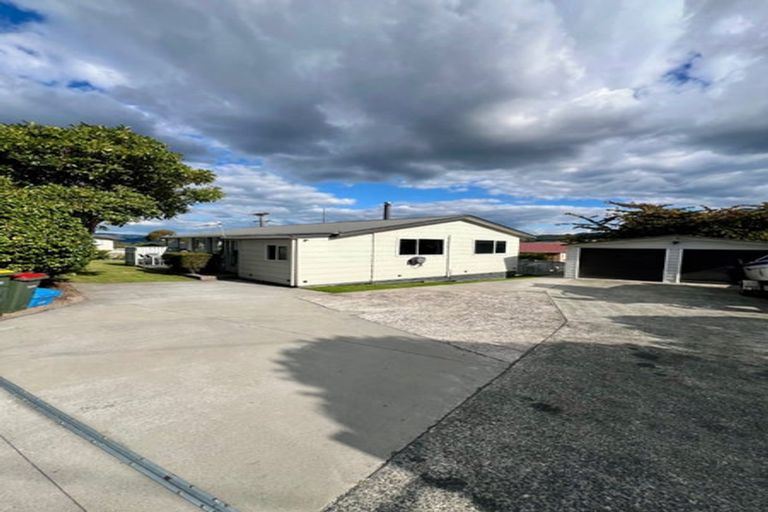 Photo of property in 316 Clayton Road, Pukehangi, Rotorua, 3015