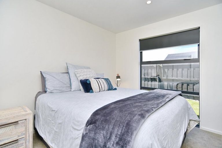 Photo of property in 17 Angus Place, Rangiora, 7400