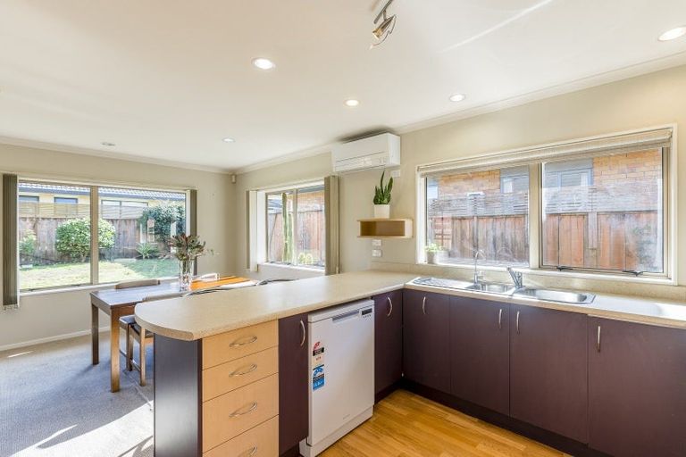 Photo of property in 50 Campion Road, Waikanae Beach, Waikanae, 5036