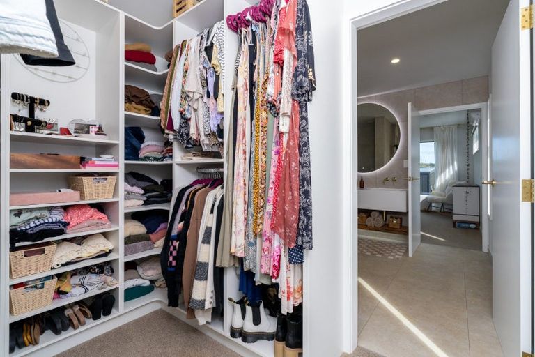 Photo of property in 2 Taeore Lane, Raglan, 3225