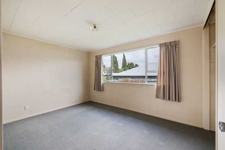 Photo of property in 2 Gilbert Street, Amberley, 7410