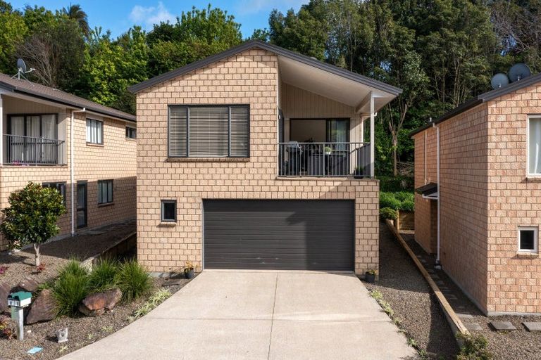 Photo of property in 3/19 Glencarron Place, Bethlehem, Tauranga, 3110
