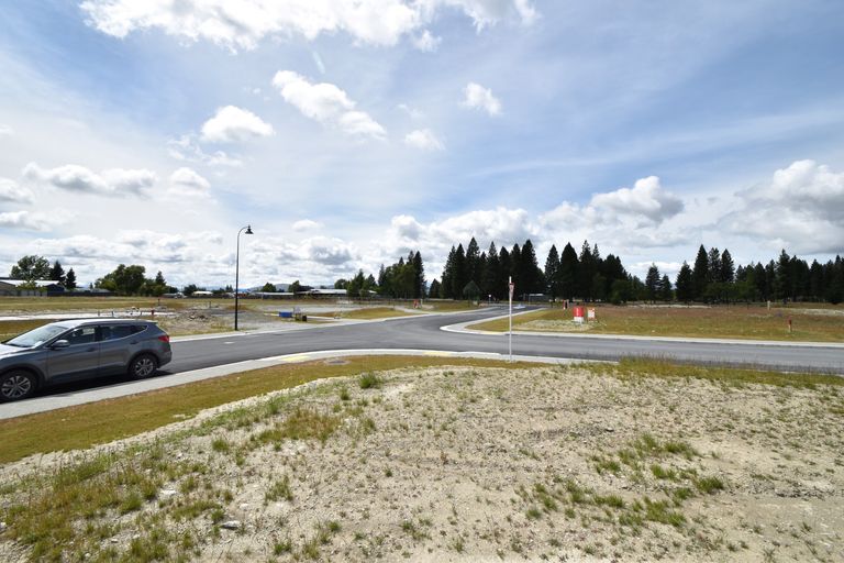 Photo of property in 11 Jack Adamson Drive, Twizel, 7901