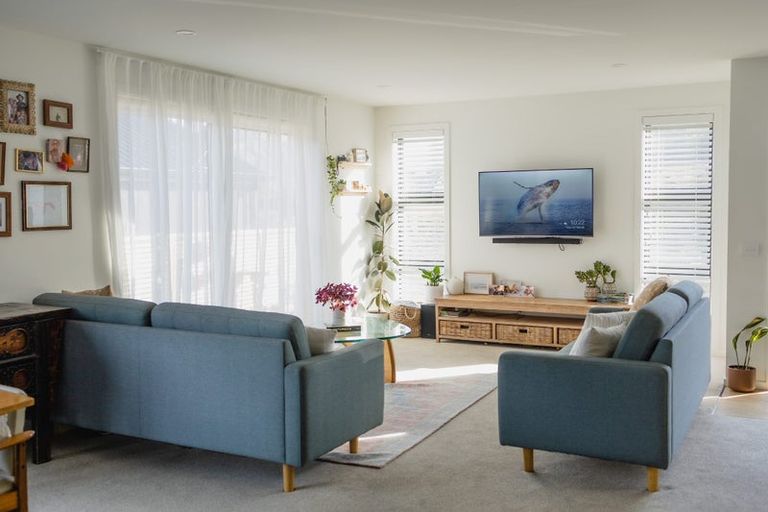 Photo of property in 17 Tuke Lane, Wanaka, 9305