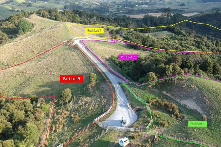 Photo of property in 204 Monowai Road, Wainui, Silverdale, 0994