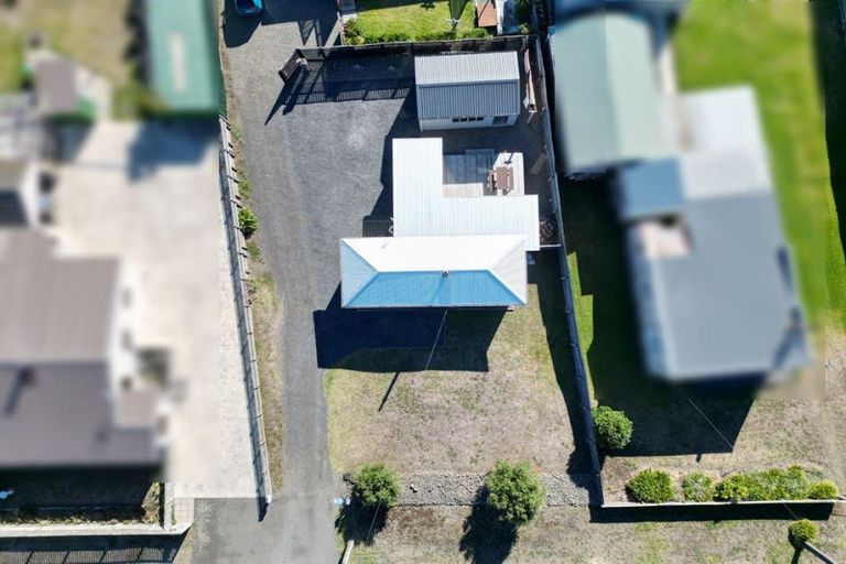 Photo of property in 15 Roore Street, Foxton Beach, Foxton, 4815
