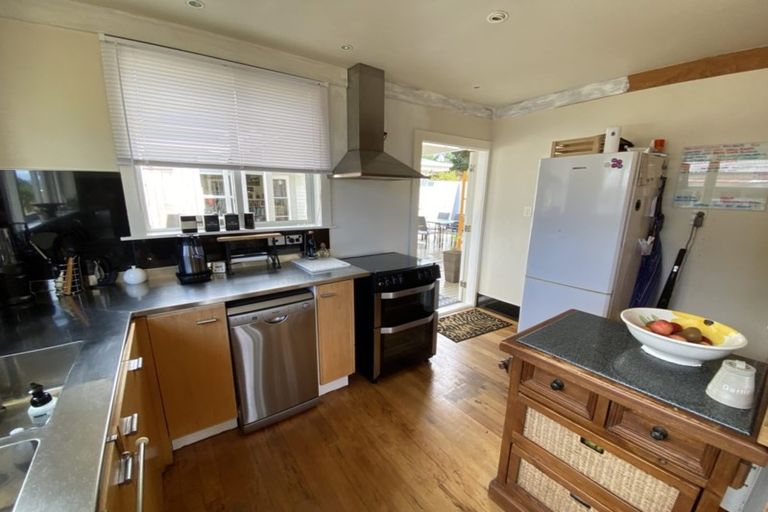 Photo of property in 2906 Pouto Road, Te Kopuru, 0391