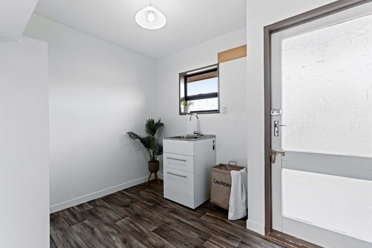 Photo of property in 19 Jollys Road, Cromwell, 9310