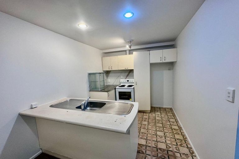 Photo of property in 25 Montilla Place, Manurewa, Auckland, 2102