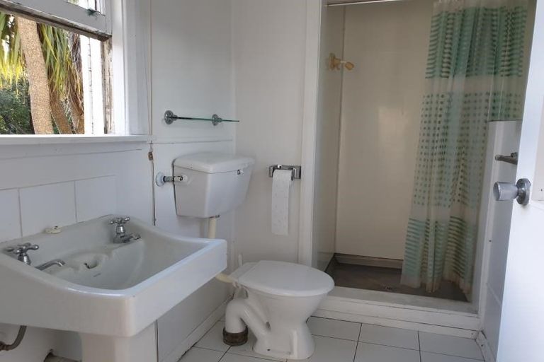 Photo of property in 212 The Terrace, Wellington Central, Wellington, 6011