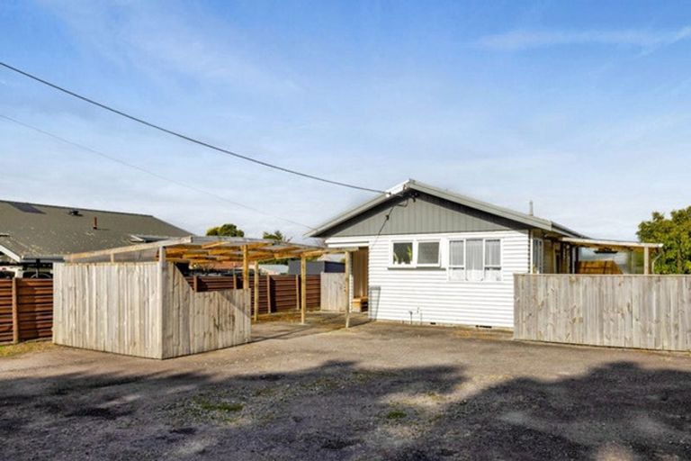 Photo of property in 41 Fairfield Road, Hawera, 4610